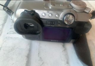 Sony cámara cibershot DSCF707