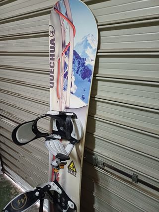 Preciosa tabla de snowboard 