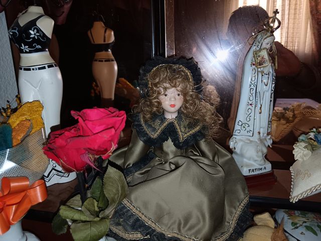 MUÑECAS DE PORCELANA