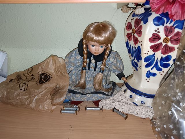 MUÑECAS DE PORCELANA