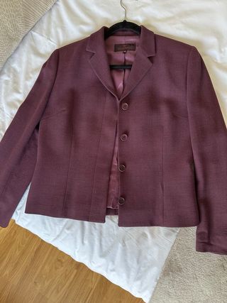 Chaqueta blazer marca Caramelo talla 42