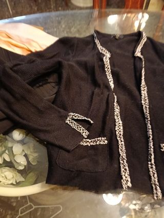 Chaqueta cortita de vestir tipo.chanel