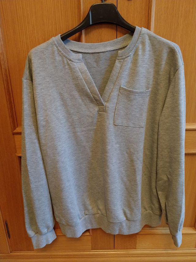 Sudadera fina chica. Talla S