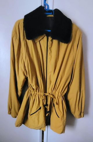 Anorak o parka mujer entretiempo 