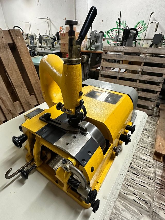 Maquina rebajar piel Ginés juan