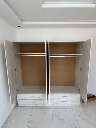 ARMARIO 4 puertas nuevo!