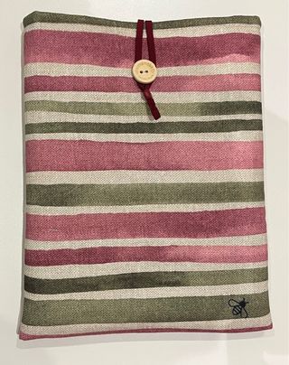 Funda libro rayas