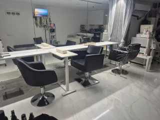 Se ofrece contrato de colaboracion para trabajar..