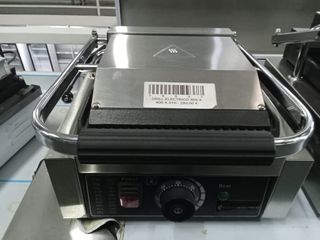 GRILL SIMPLE PEQUEÑO INDUSTRIAL
