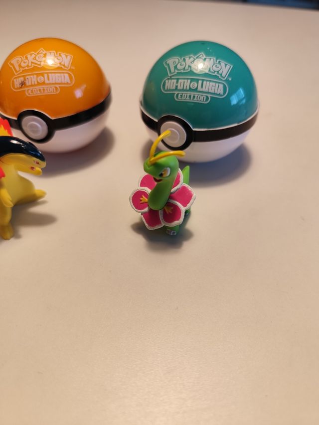 Figura Typholsion, Meganium y Feraligatr