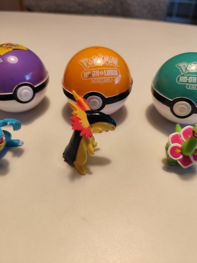 Figura Typholsion, Meganium y Feraligatr