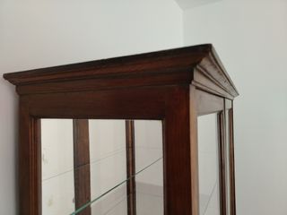 Mueble vitrina antiguo
