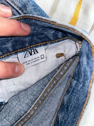 Pantalon vaquero slim crop Zara