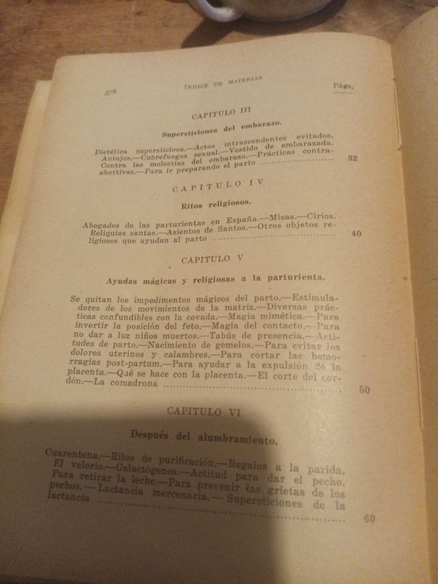 Libro antiguo, COSTUMBRES ESPAÑOLAS DE.....