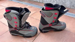 Conjunto Snowboard con fijaciones + Botas