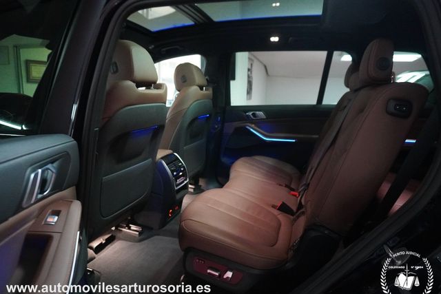 BMW X7 2020