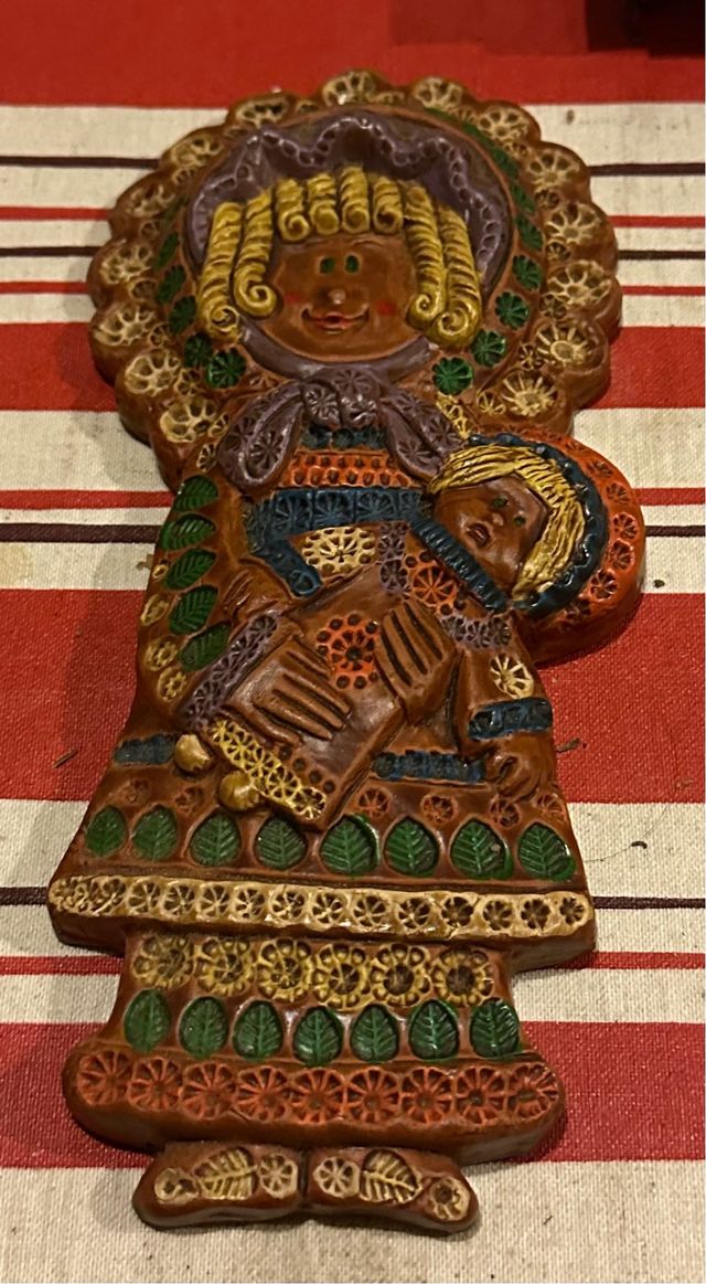 MUJER CON NIÑO CERÁMICA ARACENA