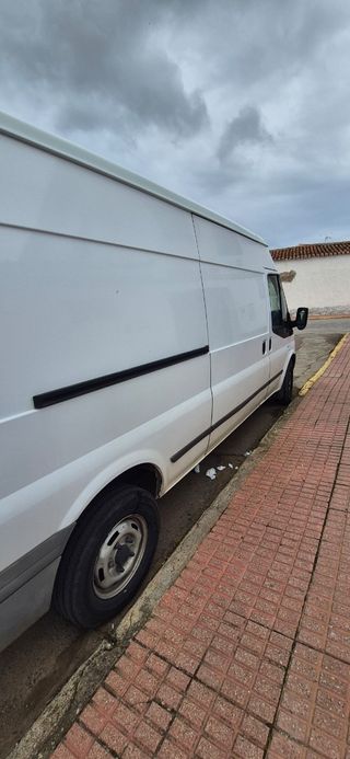 Ford Transit 2009
