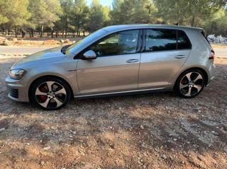 Volkswagen Golf VII GTI DSG Performance 2.0 230cv