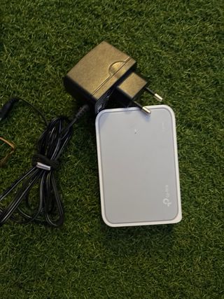 TPLink TLSF1005D  Switch