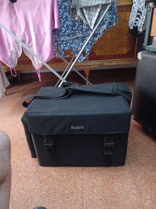 Amplificador guitara Roland AC 90