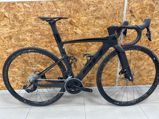 BH AEROLIGHT SRAM RIVAL AXS