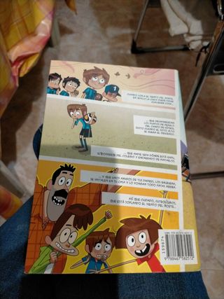 Los Futbolísimos 7: El misterio del penalti invisible (Spanish Edition)