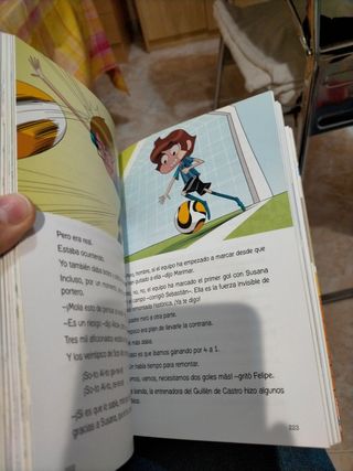 Los Futbolísimos 7: El misterio del penalti invisible (Spanish Edition)