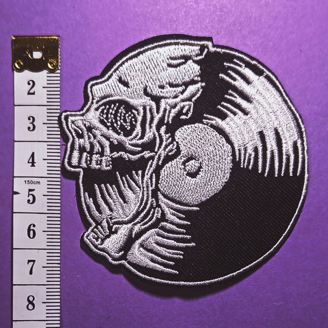 Parches bordados Vinilo Muerto