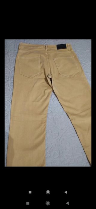 Pantalón hombre de Zara 