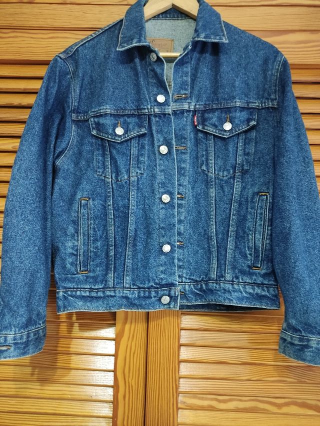 Cazadora Levis Strauss