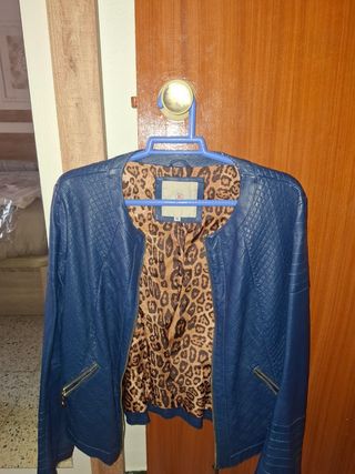 Cazadora piel sintética