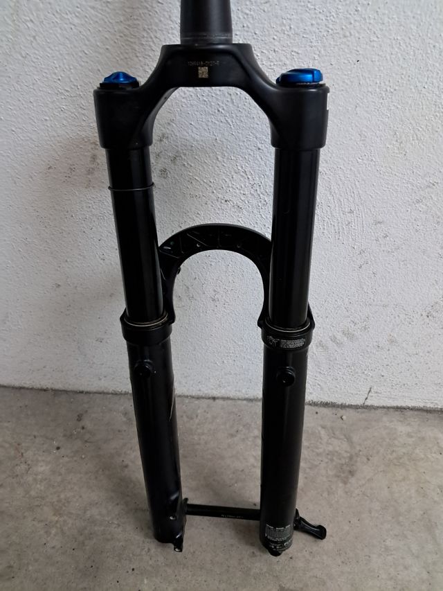 Horquilla Fox 38 performance 160mm 29/27,5+  ebike