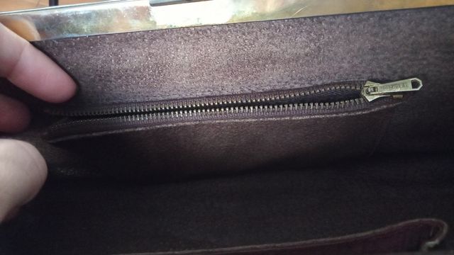 Saco Vintage em Couro Crocodilo com Alça Quebrada, Único