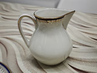 Servizio da tè in porcellana bavarese bordata oro