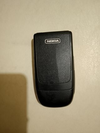 Nokia 6131 con 3 caricabatterie 