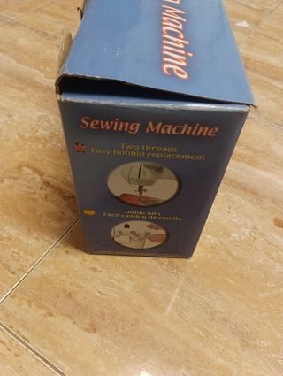 Maquina coser mini
