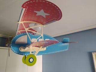 Lámpara infantil avión
