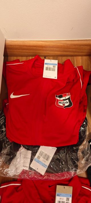PACK ROPA NIKE - CLUB LA NUCIA CF