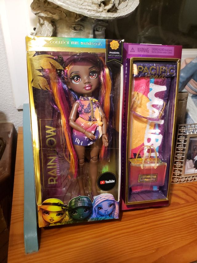 MUÑECA RAINBOW HIGH PHAEDRA