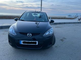 Mazda 2 1.4 CRTD 2008 ( DE ) 