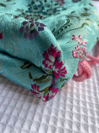 Mochila para niña con tela fallera