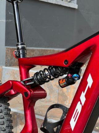 Bici eléctricaBH ATÓM-X 