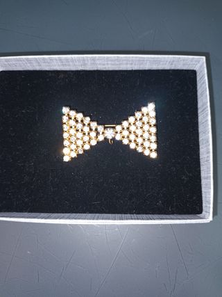 Broche fallera