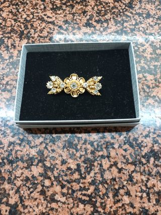 Broche fallera
