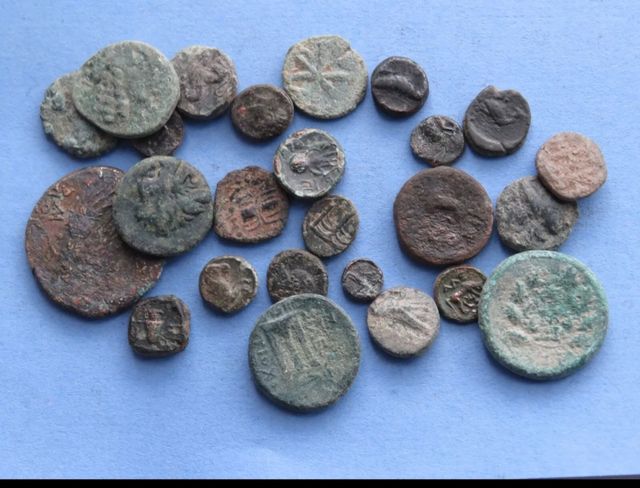 Lote de 25 monedas griegas