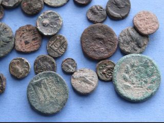 Lote de 25 monedas griegas