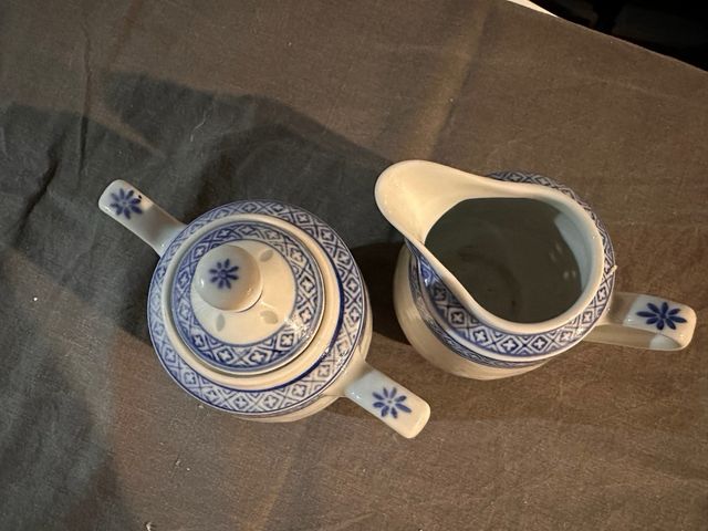 Açucareiro e Leiteira loiça chinesa bago de arroz