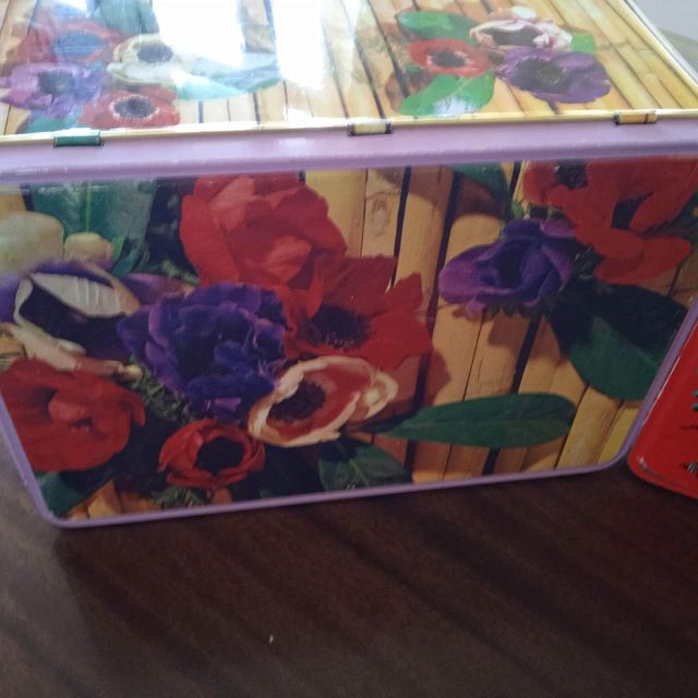 Latas Cola-Cao vintage.