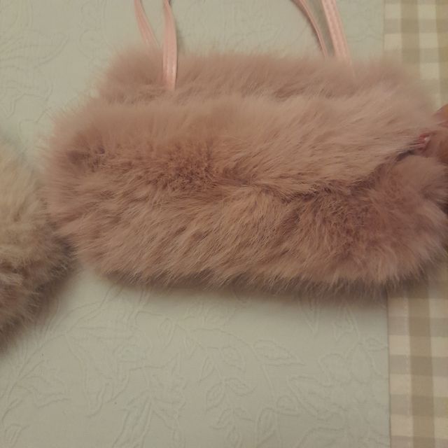 Bolsos de pelo suave